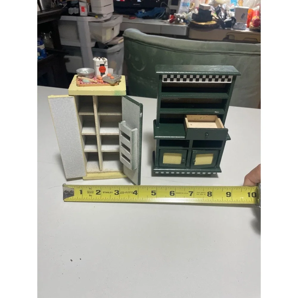 Dollhouse Furniture 1:12 Melissa & Doug Storage Closet Food Pantry Cupboard